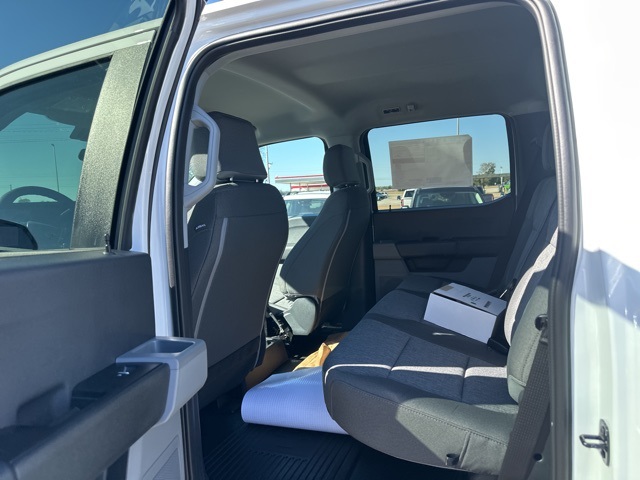 2026 Ford F-350 XL photo 4