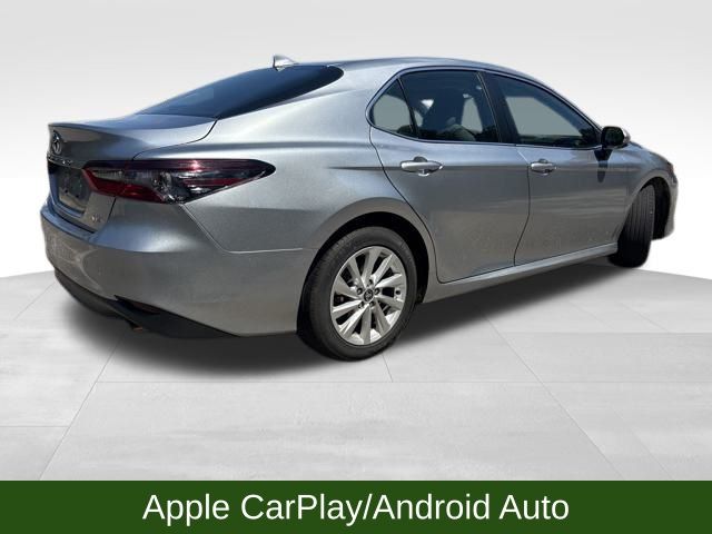 2024 Toyota Camry LE photo 4