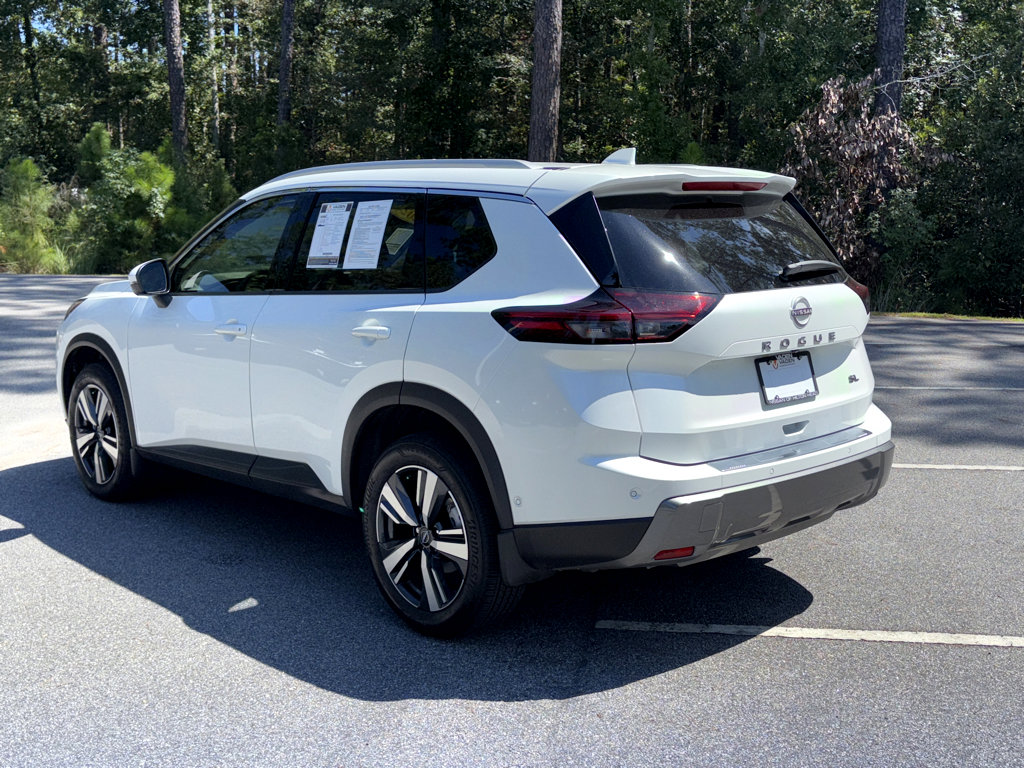 2024 Nissan Rogue SL photo 35