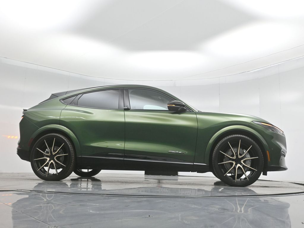 2024 Ford Mustang Mach-E Premium photo 44