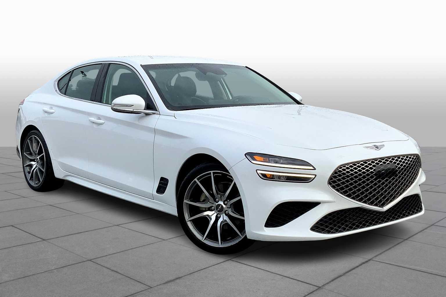 2023 Genesis G70 2.0T Sport Prestige photo 2