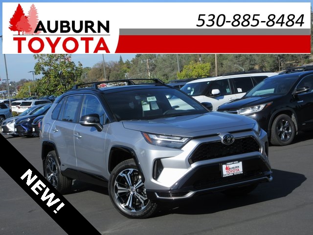 2025 Toyota RAV4 XSE's photo