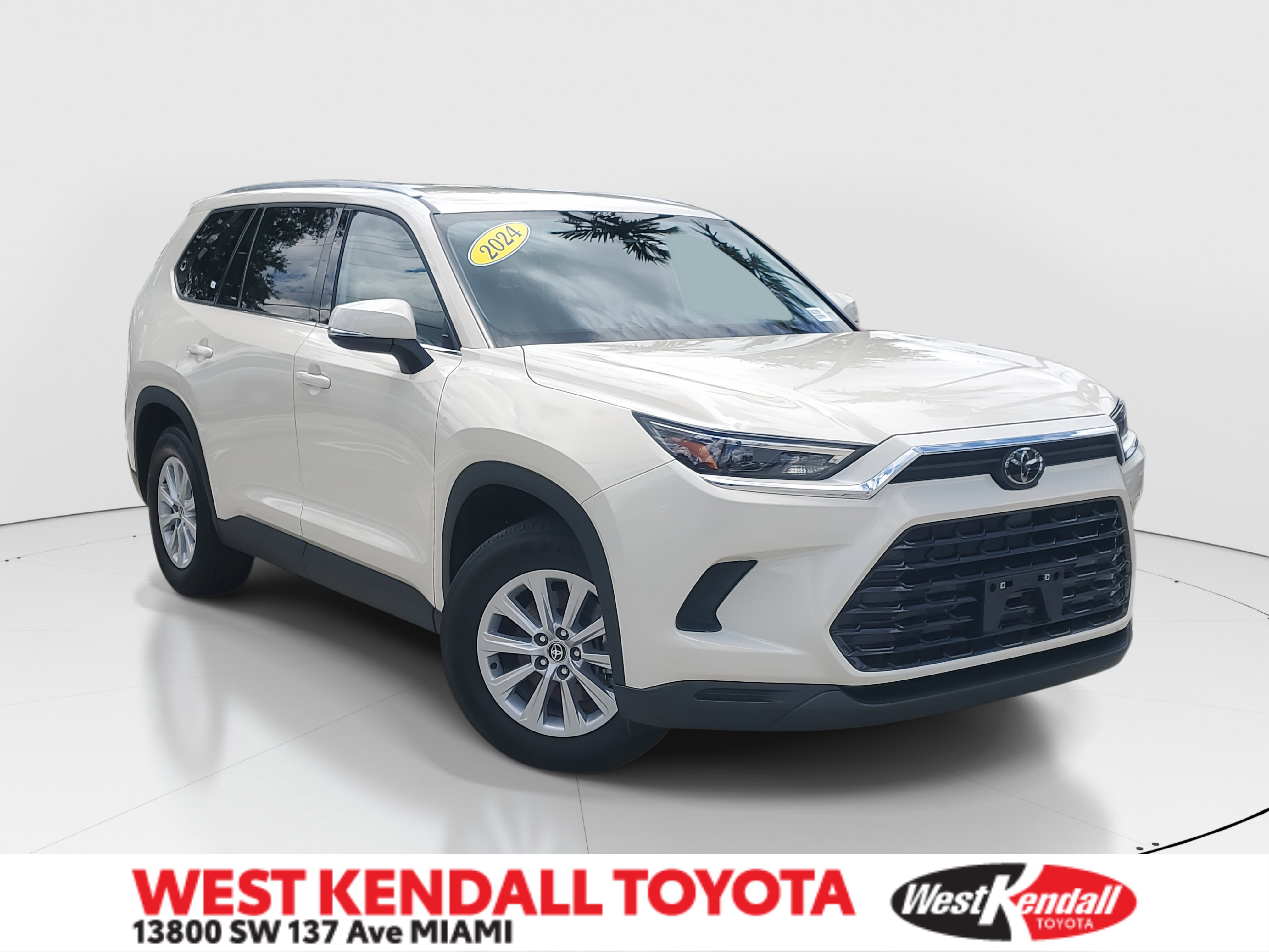 2024 Toyota Grand Highlander XLE's photo