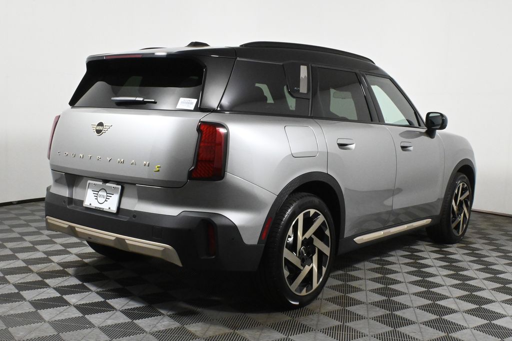 2025 Mini Countryman SE ALL4 photo 6