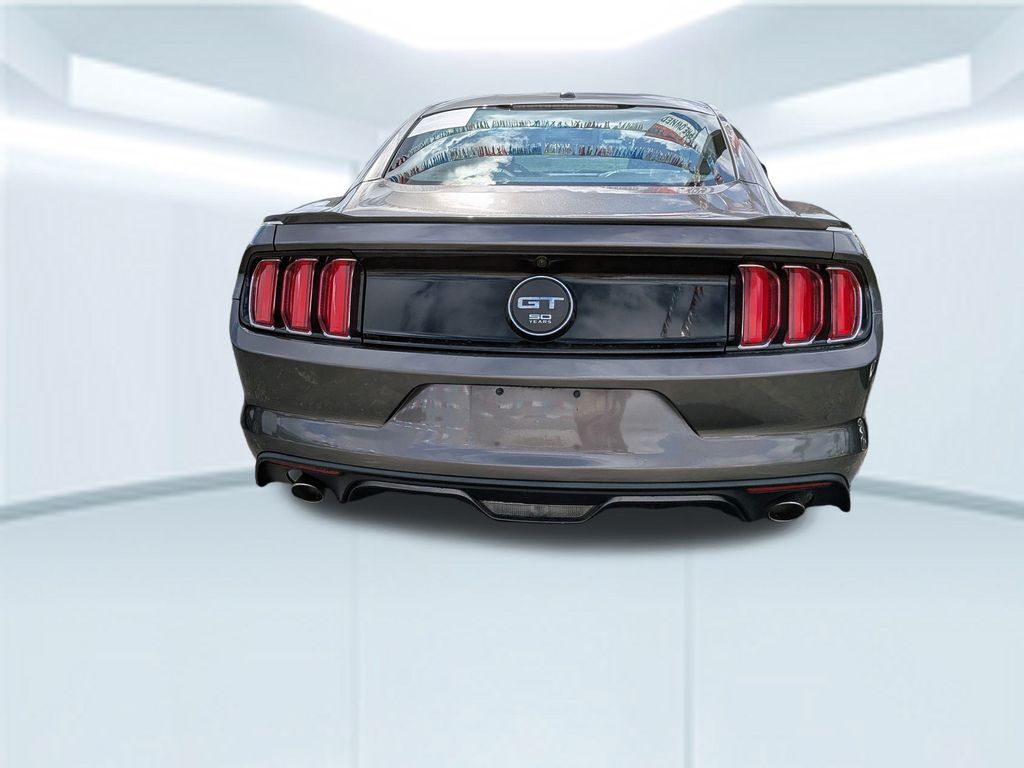2015 Ford Mustang GT Premium photo 4