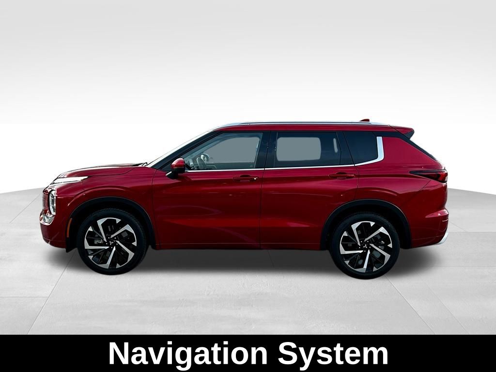 2023 Mitsubishi Outlander SEL photo 3