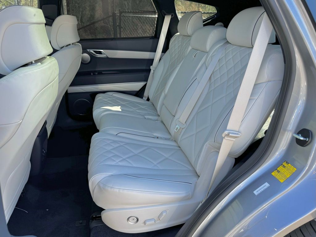 2025 Genesis GV80 3.5T Prestige photo 19
