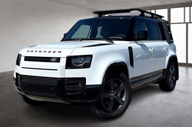 2022 Land Rover Defender in OKC | Land Rover Oklahoma City