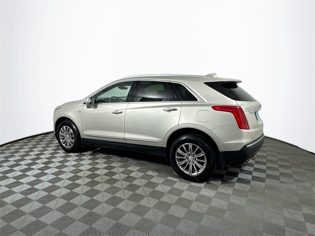 2017 Cadillac XT5 Luxury photo 12