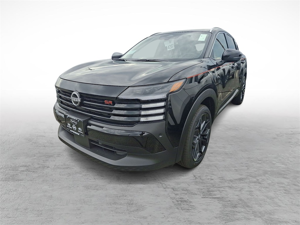 2025 Nissan Kicks SR photo 3