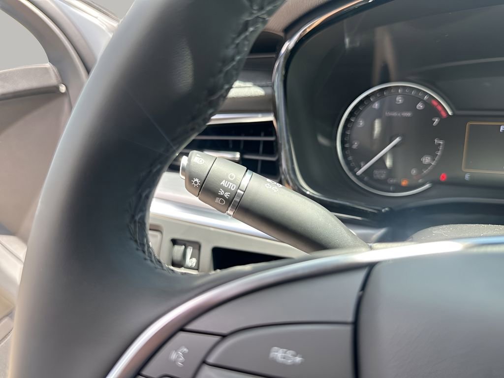 2025 Cadillac XT5 Luxury photo 31
