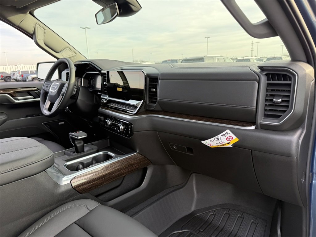 2026 GMC SIERRA - Image 38