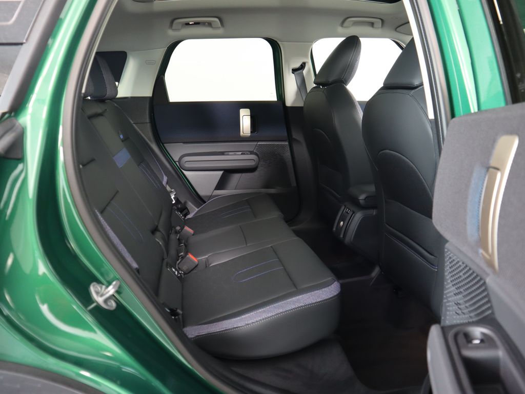2025 Mini Countryman photo 21