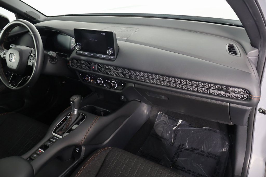 2024 Honda HR-V Sport photo 9