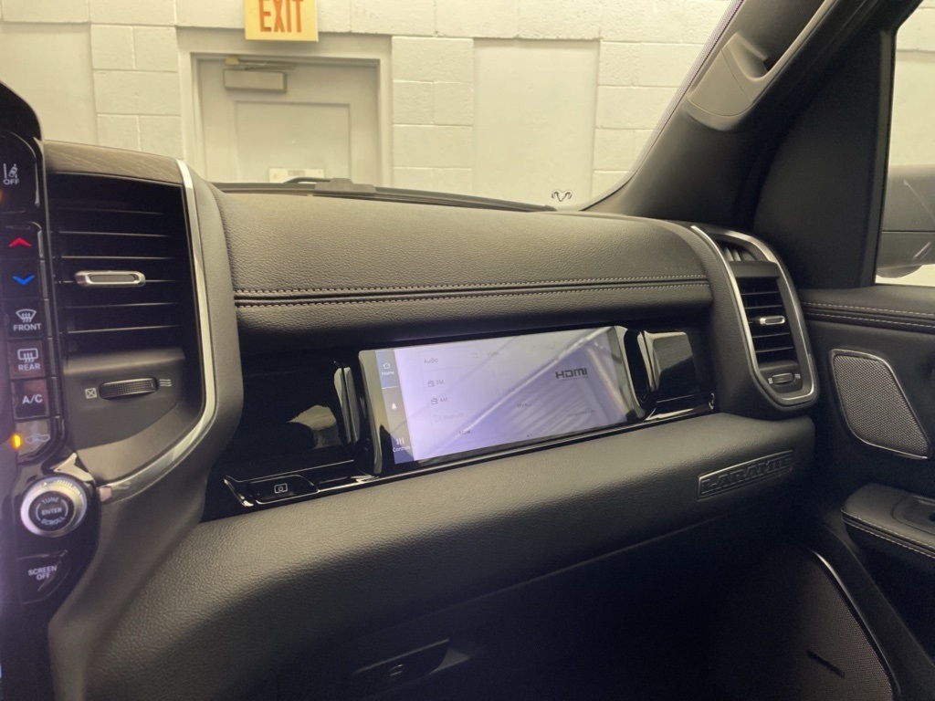 2025 Ram 1500 Laramie photo 10