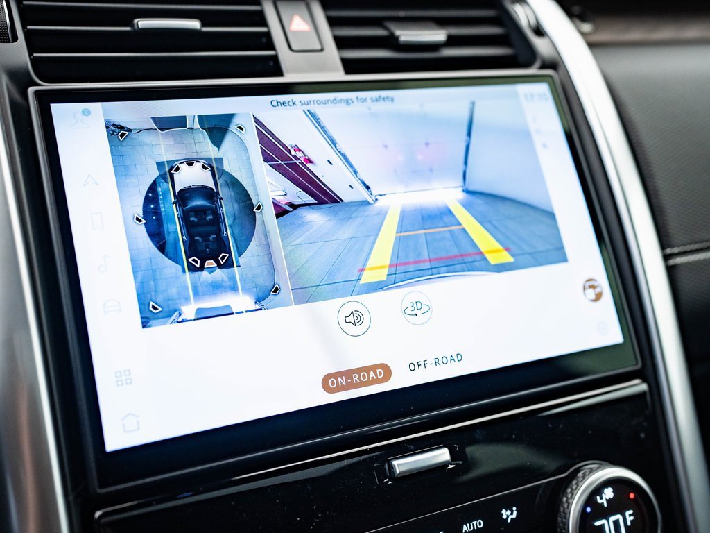 2025 Land Rover Discovery SE photo 31