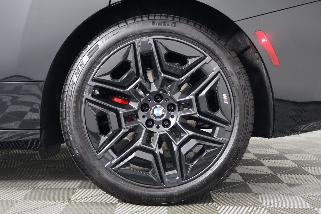 2026 Bmw iX photo 8
