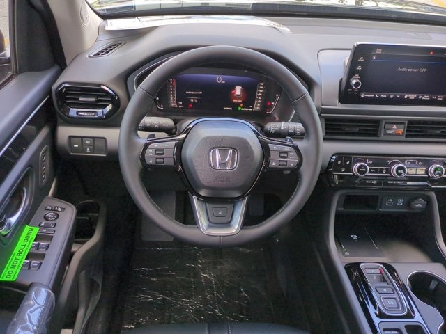 2025 Honda Pilot Elite photo 13