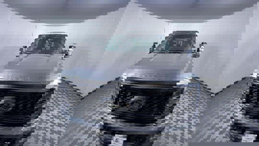 2026 Ford F-250 Lariat photo 3