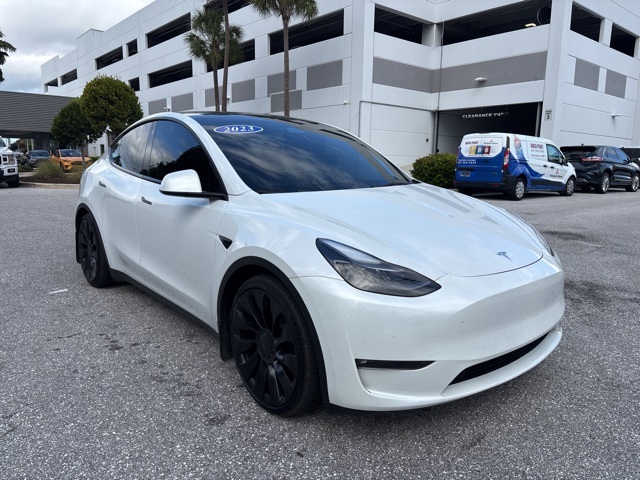 2023 Tesla Model Y Performance's photo