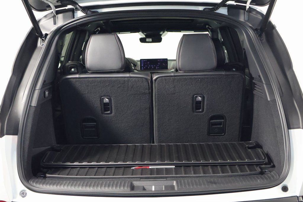 2026 Acura MDX SH-AWD A-Spec photo 8