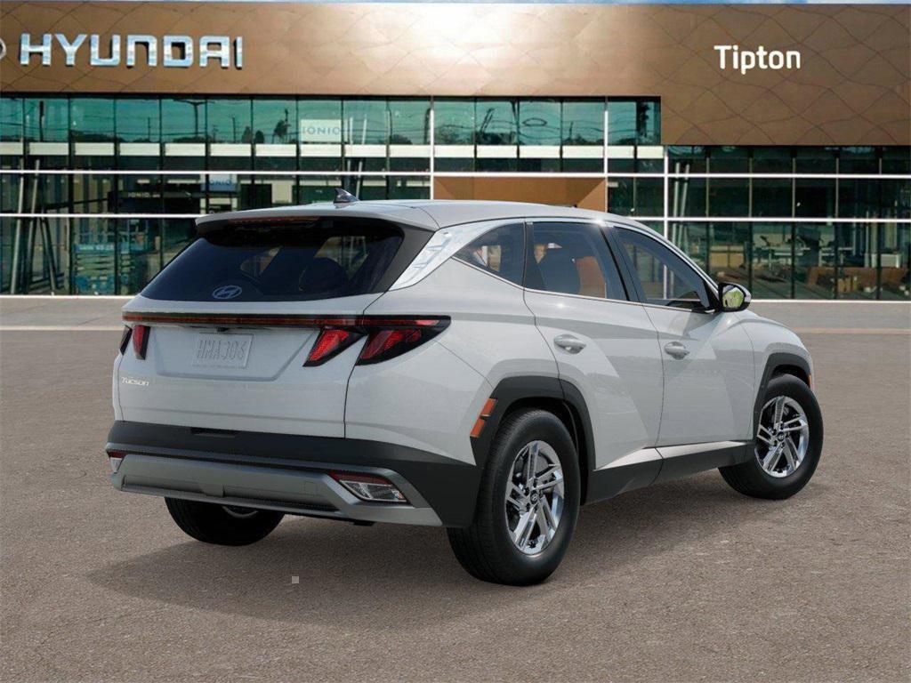 2026 Hyundai Tucson SE photo 3