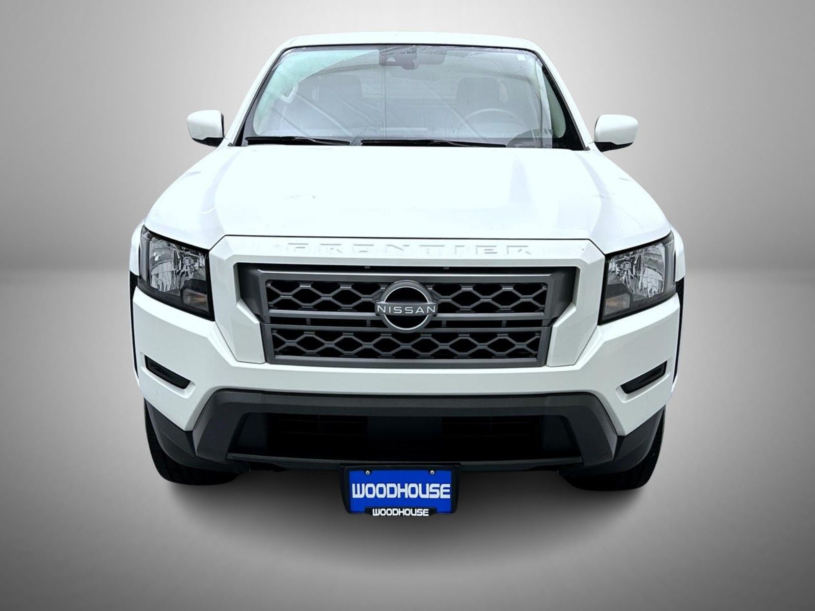 2024 Nissan Frontier SV photo 2