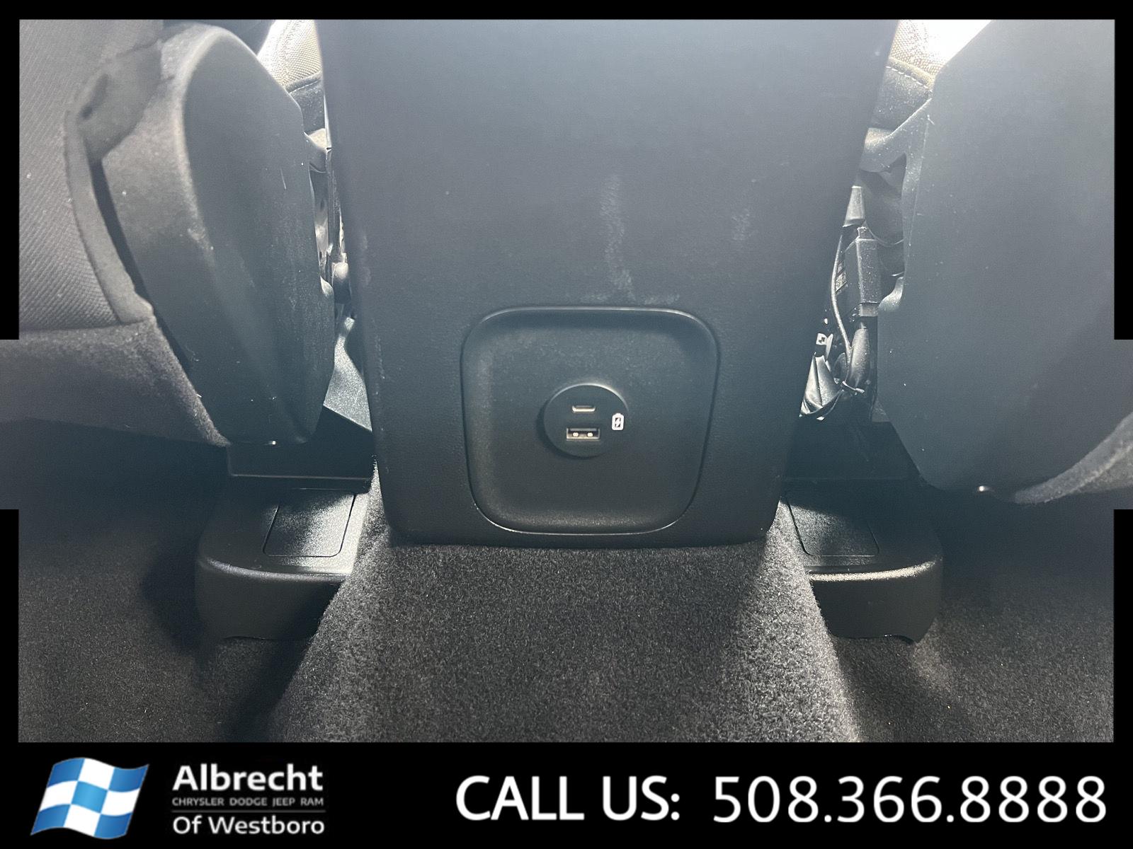2022 Ford Escape SE photo 23