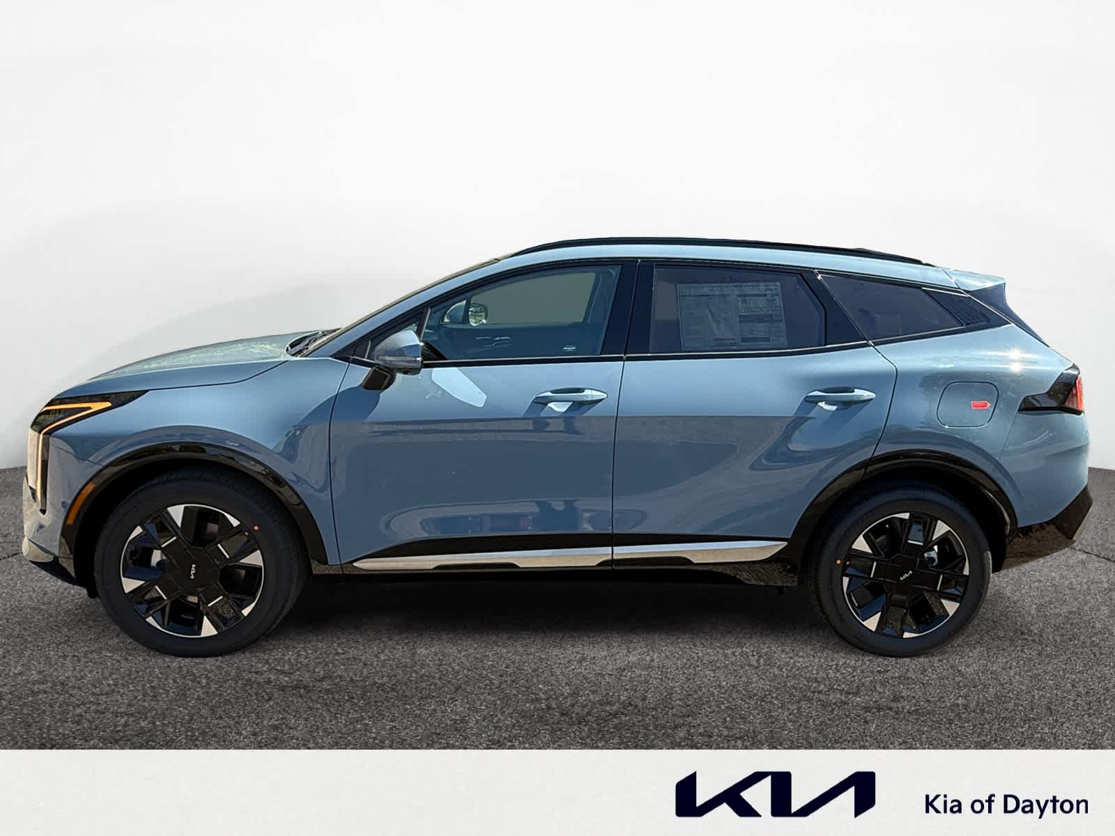 2026 Kia Sportage Hybrid photo 2