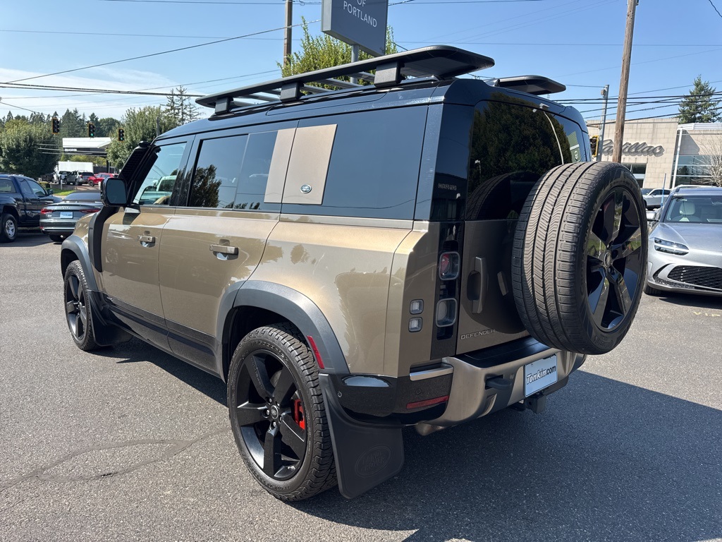 2020 Land Rover Defender 110 X photo 3