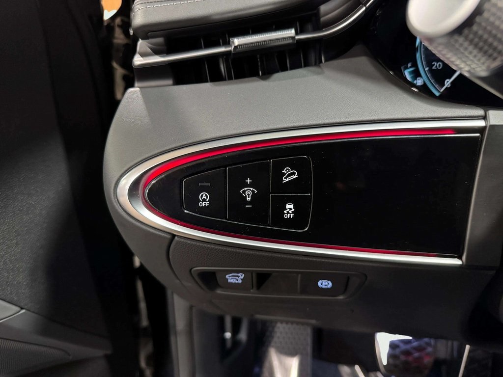 2025 Genesis GV70 2.5T Sport Prestige photo 19