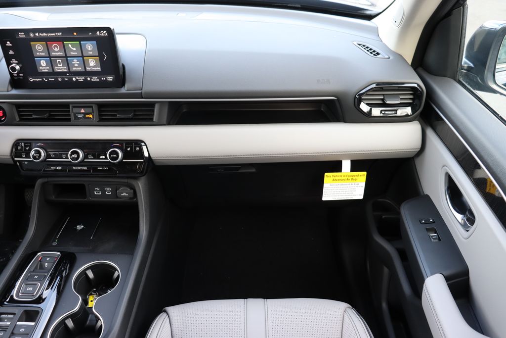 2025 Honda Pilot Elite photo 19