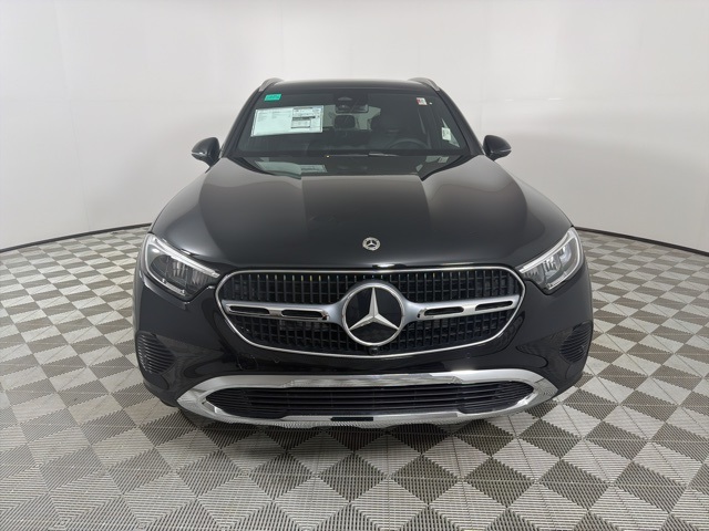 2026 Mercedes Benz GLC 300 4MATIC photo 2