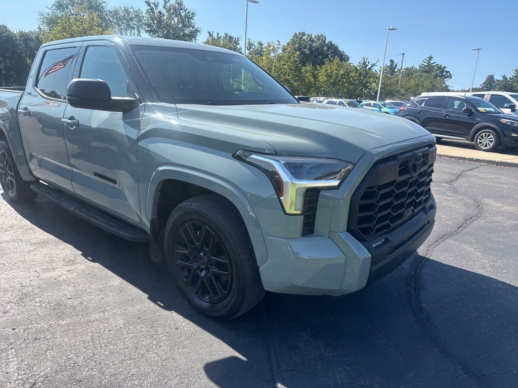 2023 Toyota Tundra SR5 TRD photo 5