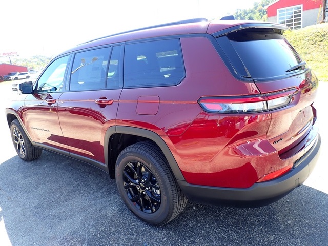2025 Jeep Grand Cherokee Altitude X photo 3