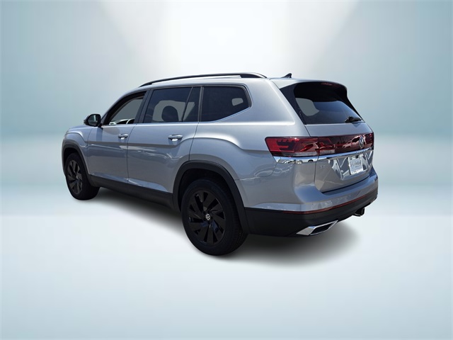 2025 Volkswagen Atlas SE Technology photo 2
