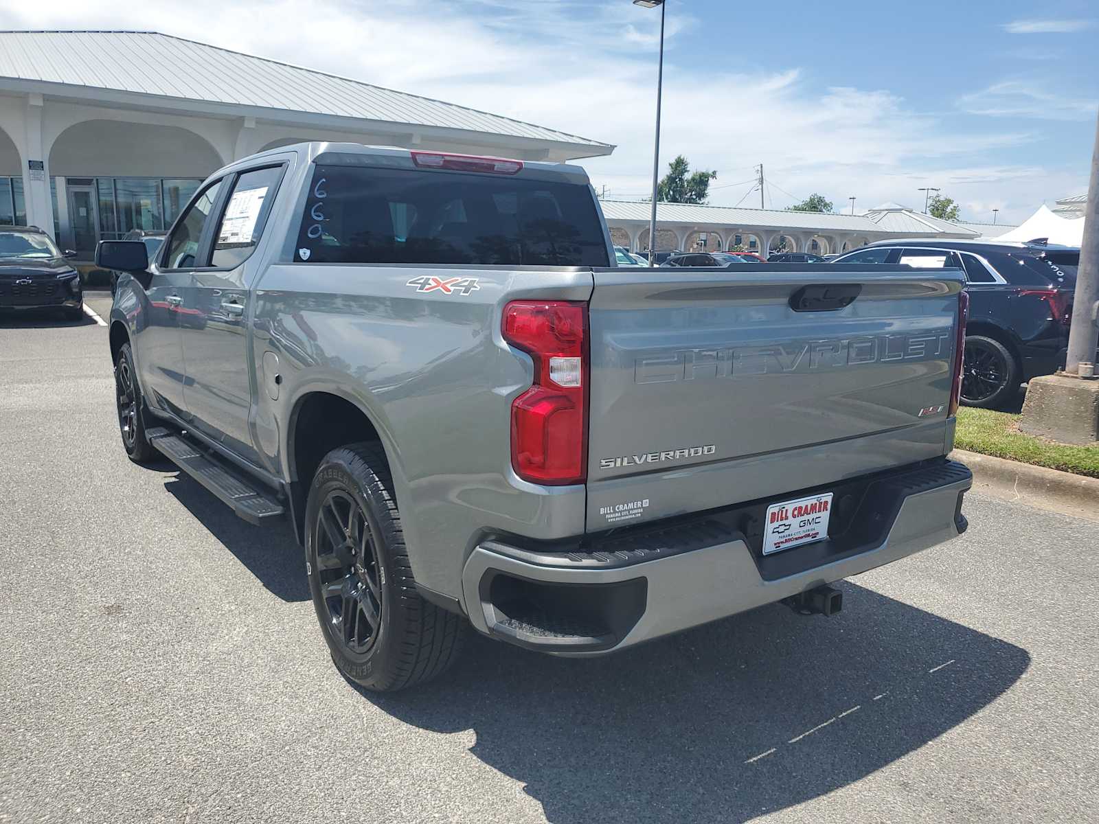 2025 Chevrolet Silverado 1500 RST photo 3