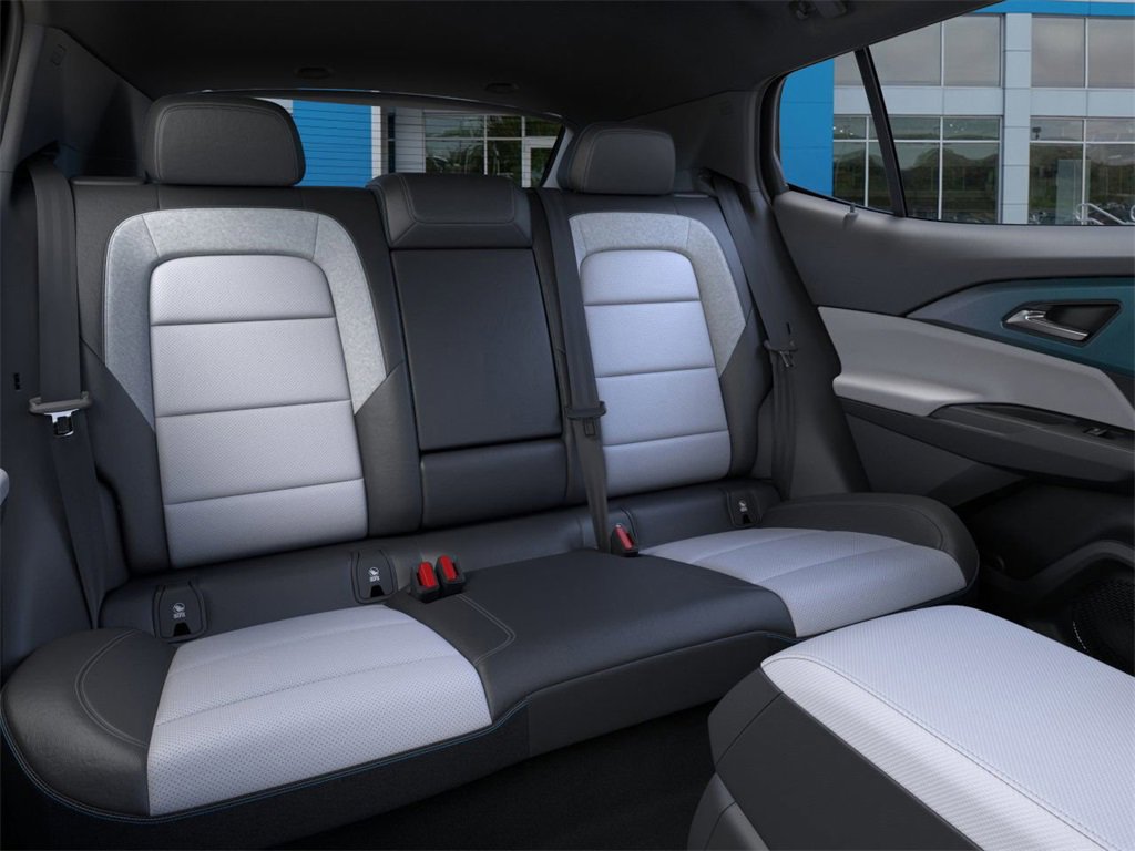 2026 Chevrolet Equinox EV 1LT photo 14