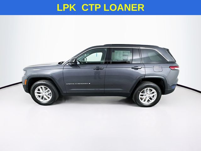2025 Jeep Grand Cherokee Laredo X photo 4