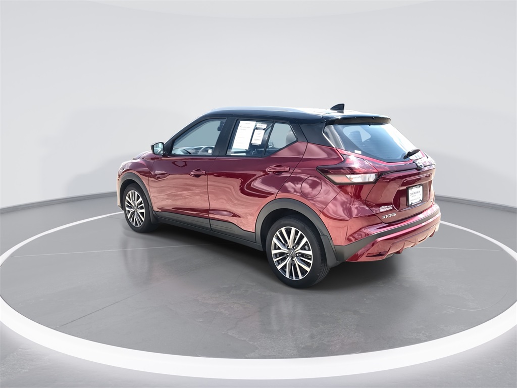 2023 Nissan Kicks SV photo 6