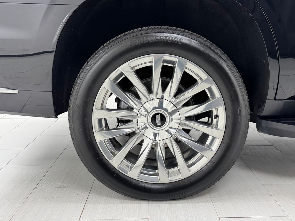 2024 Cadillac Escalade Premium Luxury photo 34