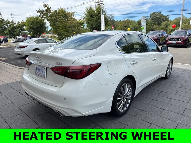 2022 Infiniti Q50 LUXE photo 7