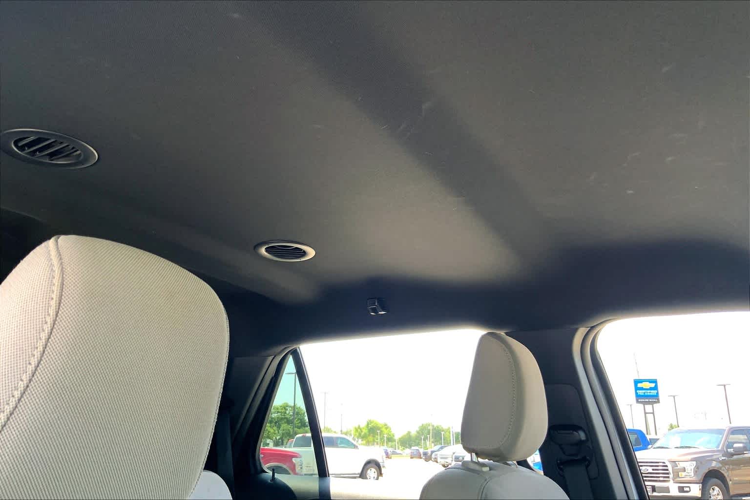 2019 Ford Explorer Base photo 11
