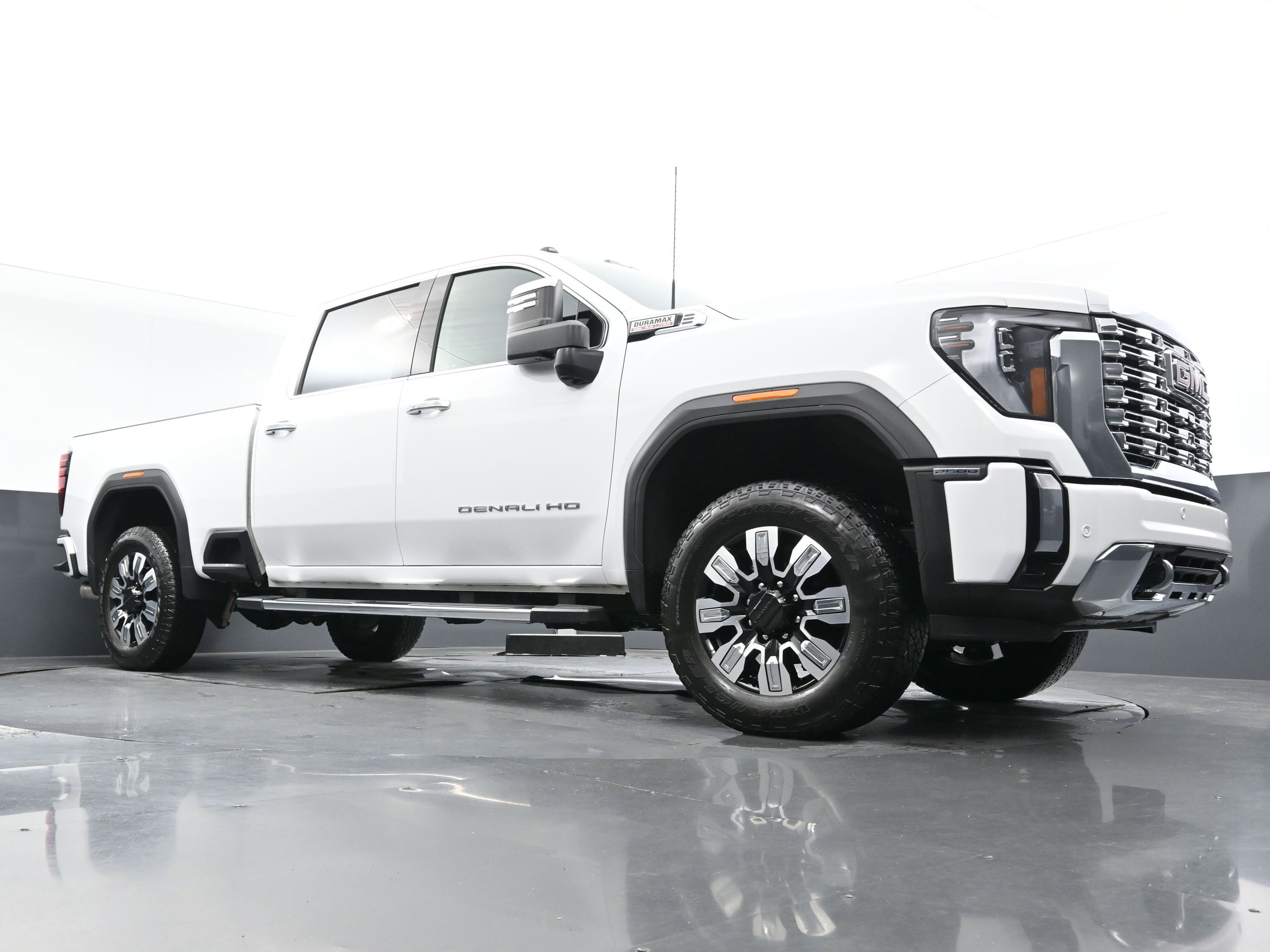 2024 Gmc Sierra 2500 HD Denali photo 45