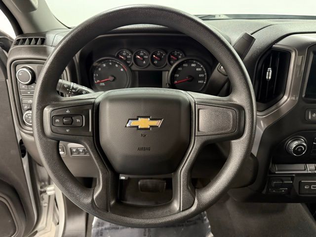 2022 Chevrolet Silverado 2500HD Custom photo 16