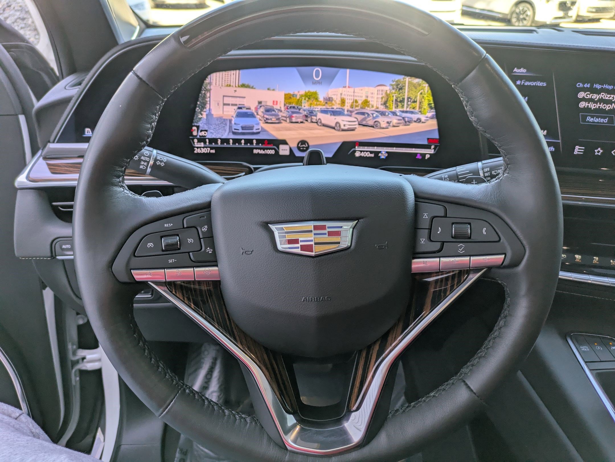 2024 Cadillac Escalade Premium Luxury photo 15