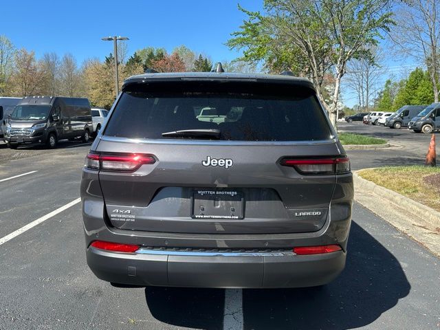 2025 Jeep Grand Cherokee Laredo photo 6