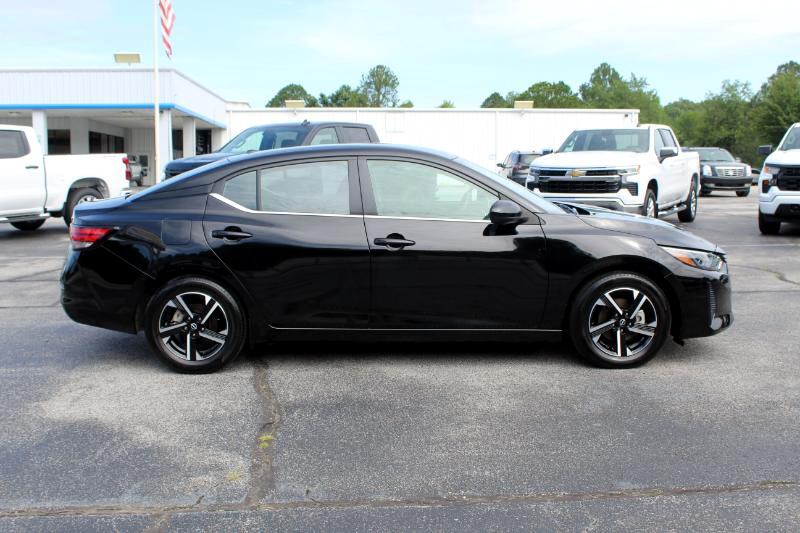 2024 Nissan Sentra SV photo 5