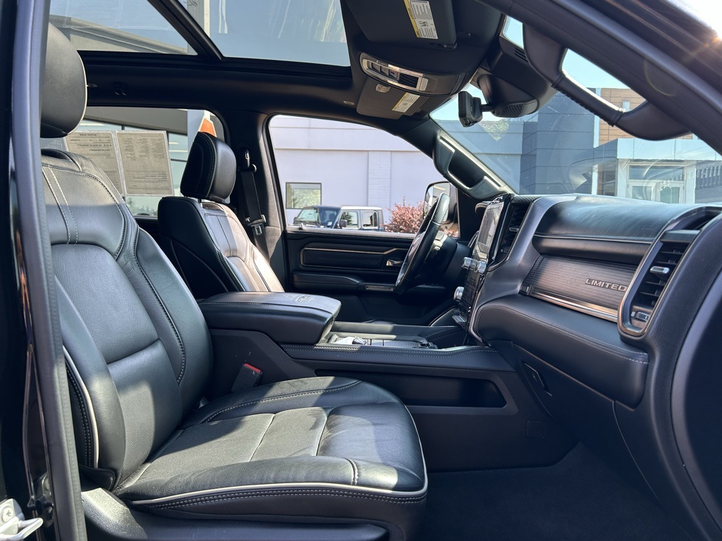 2021 Ram 1500 Limited photo 31