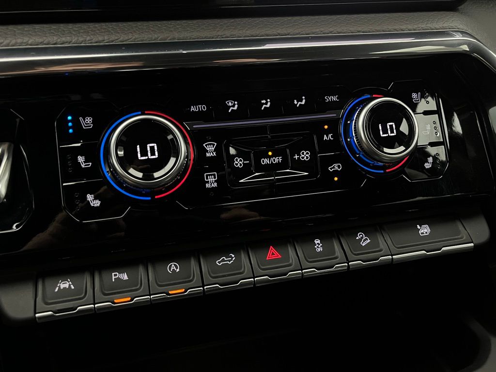 2024 Gmc Sierra 1500 Denali photo 38